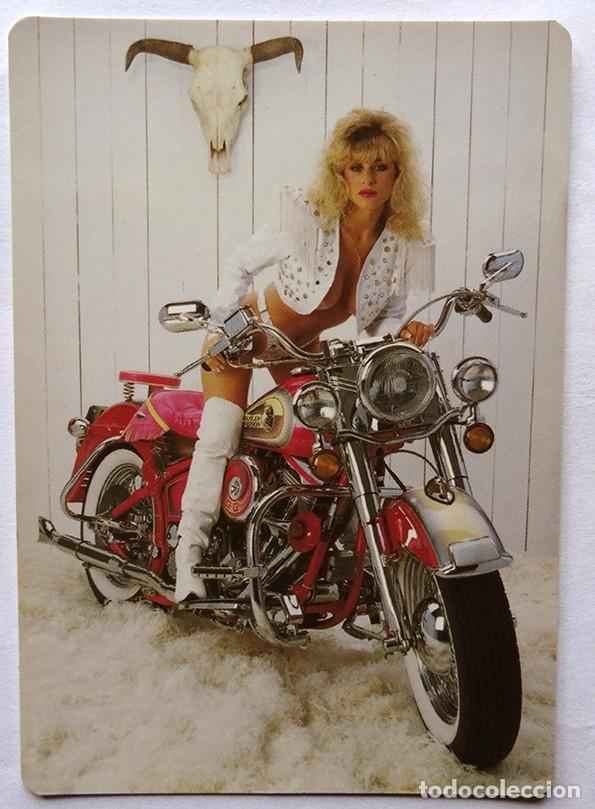 Kalender: calendario chica con moto extranjero 2004