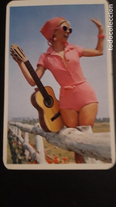 Kalender: 1 CALENDARIO SERIADO DE ** .CHICA EN BA&Ntilde;ADOR ** A&Ntilde;O 1970 CON PUBLICIDAD RECUPERADO