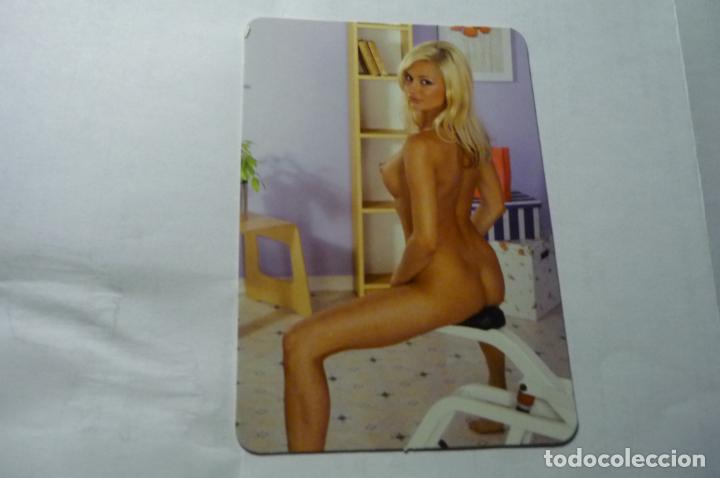 Kalender: calendario desnudo femenino 2012