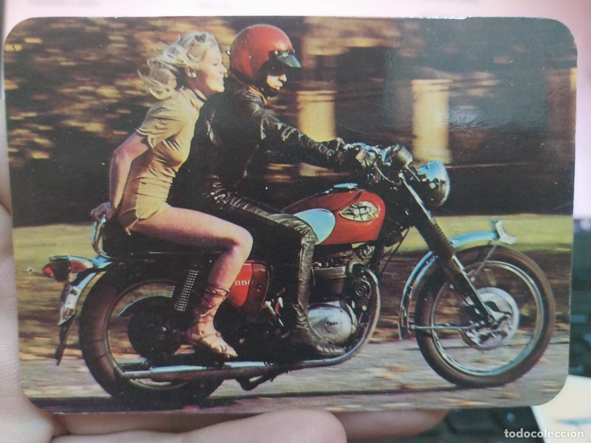 Kalender: LOTERIA PARTICIPACI&Oacute;N NO CALENDARIO TIENDA DISCOS MOTO OSA CHICA RUBIA CHICO CASCO