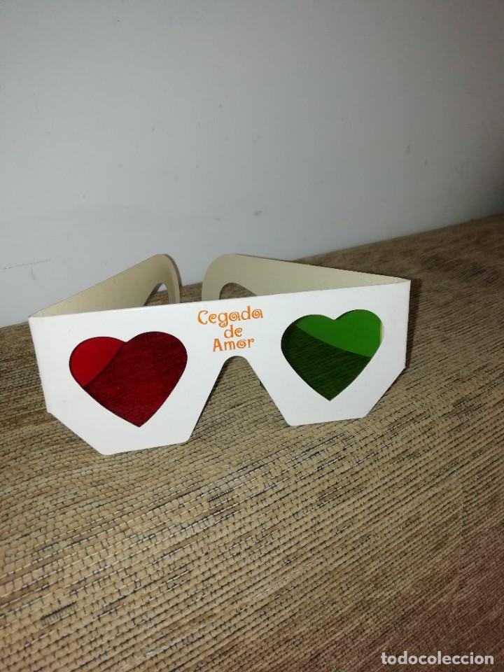 Others for Adults: La cubana gafas del espect&aacute;culo cegada de amor