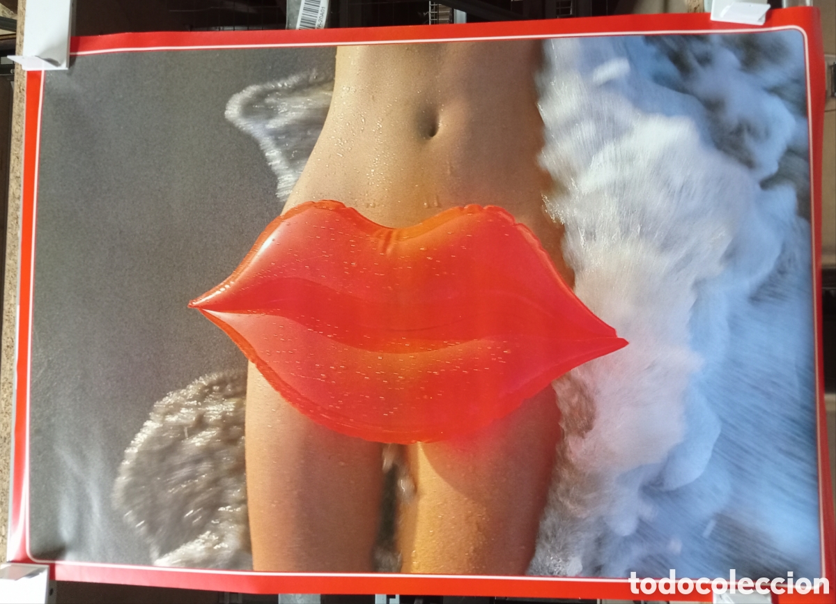 Others for Adults: Poster decorativo de los a&ntilde;os 80. Fotograf&iacute;a er&oacute;tica de Jacques Alexandre, titulo Lips. Mide 99 x 68