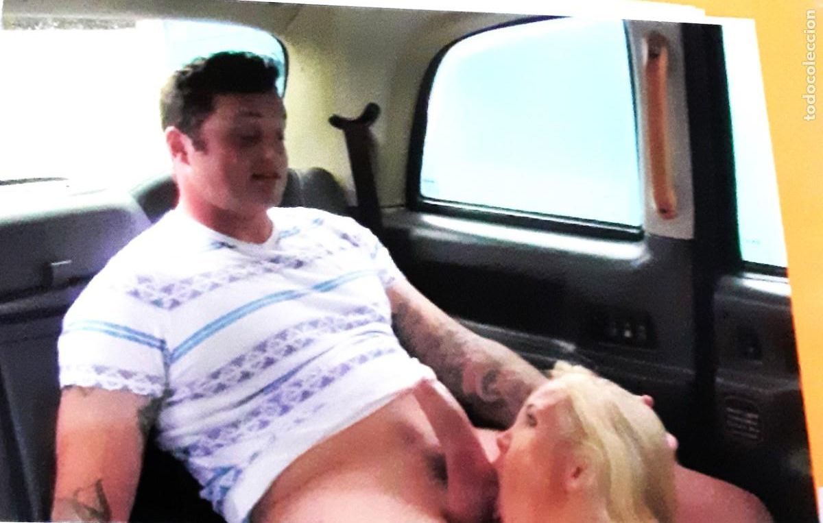 Autres: Rebecca More y un cliente en un taxi. Fotografia-Arte.