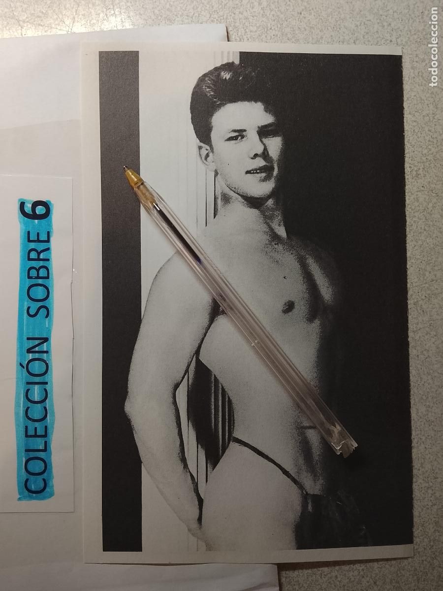 Autres: hoja tematica gay artistica fotografica o comic hombre erotico desnudos culturismo homo sexo EROTICA
