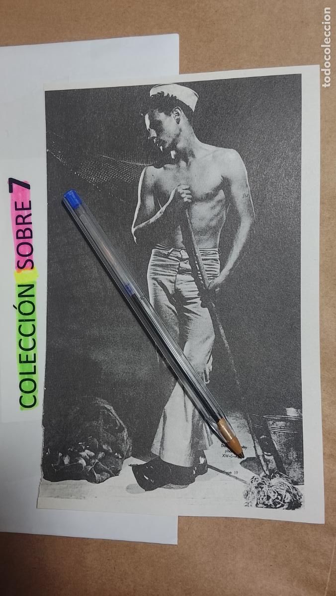 Autres: hoja tematica gay artistica fotografica o comic hombre erotico desnudos culturismo homo sexo EROTICA