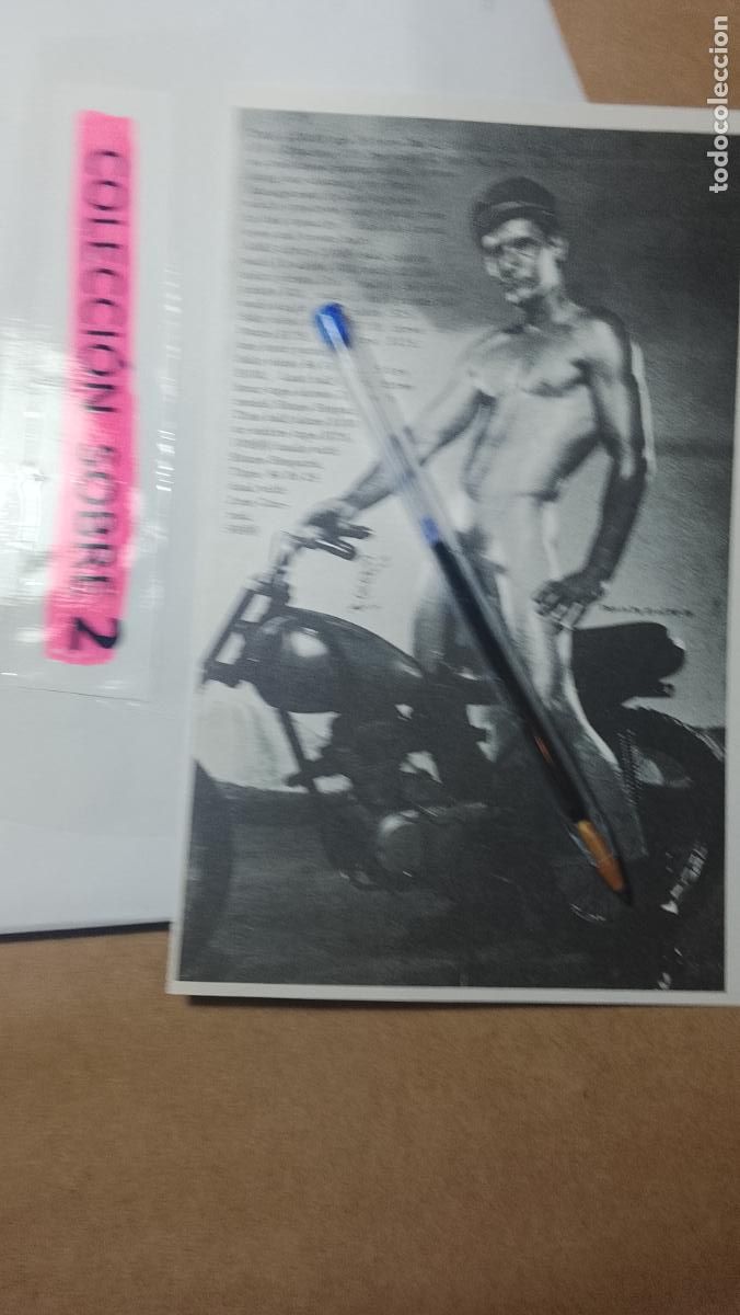 Autres: hoja tematica gay artistica fotografica o comic hombre erotico desnudos culturismo homo sexo EROTICA