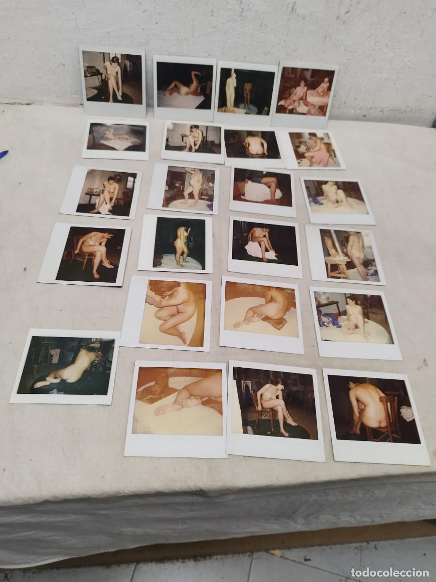Andere Artikel: Lote de 23 fotos polaroid er&oacute;ticas de modelos de escultores. Desnudos.