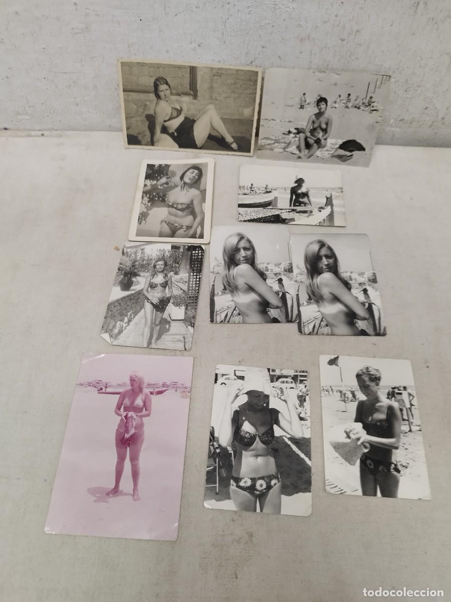 Andere Artikel: Lote de 10 fotos y una postal de mujeres en bikini. Playa.