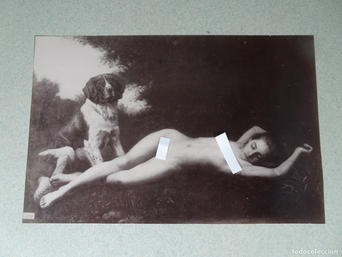 Otros: ANTIGUA FOTOGRAF&Iacute;A PINTURA POR DETERMINAR, JOVEN DESNUDA CON PERRO, VER FOTOS
