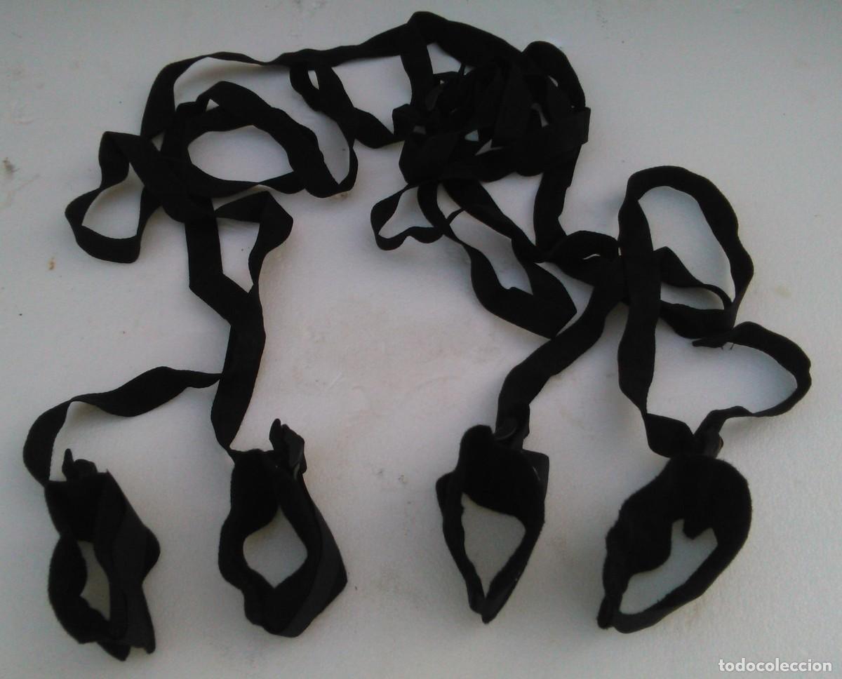 Otros: Arn&eacute;s bondage para cama, juguete er&oacute;tico