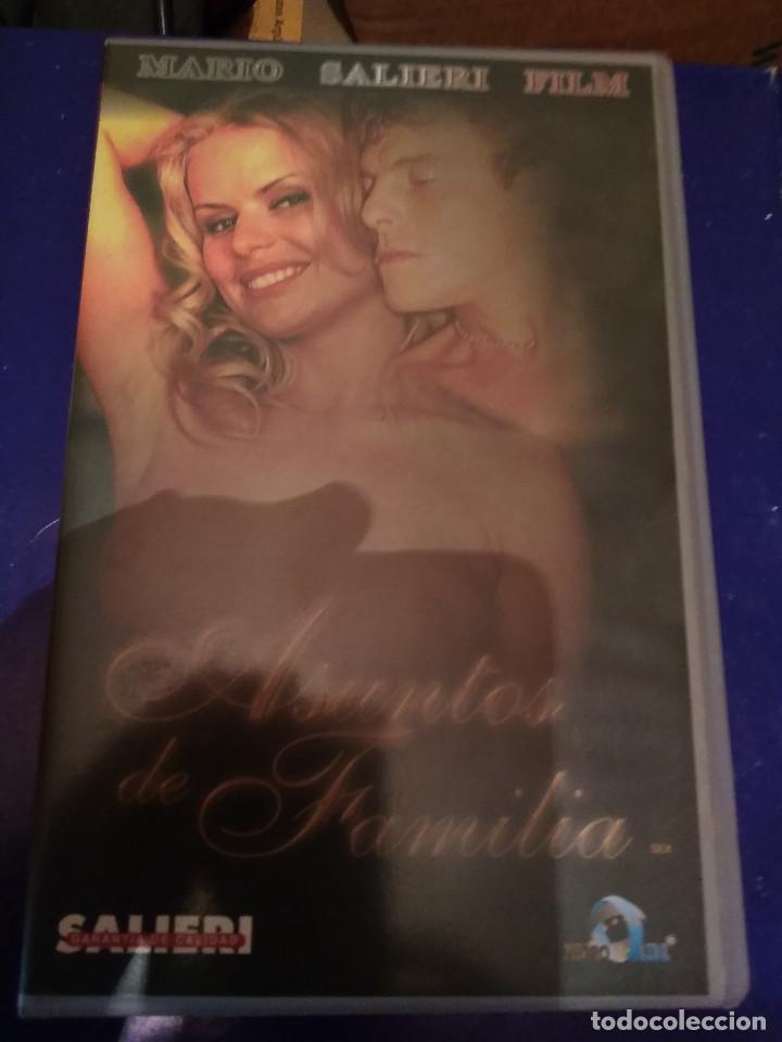 Film: ASUNTOS DE FAMILIA
