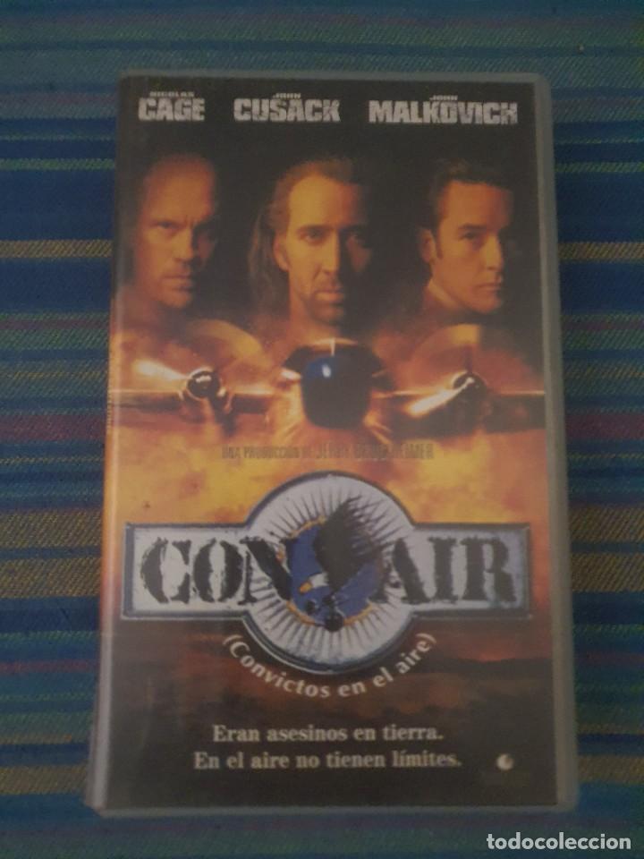 Film: VHS CON AIR