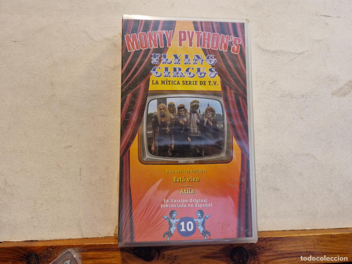 Filme: VHS. MONTY PYTHON'S. FLYING GIRGUS. LA MITICA SERIE DE TV. EST&Agrave; VIVO. 10