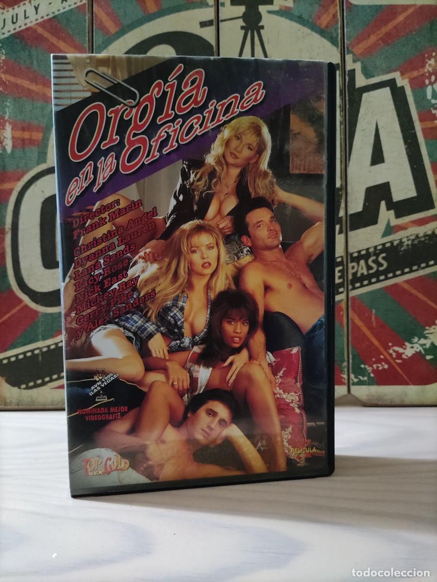 Filme: LX 3 VHS CG Org&iacute;a en la oficina - Christina Angel, Dyanna Lauren