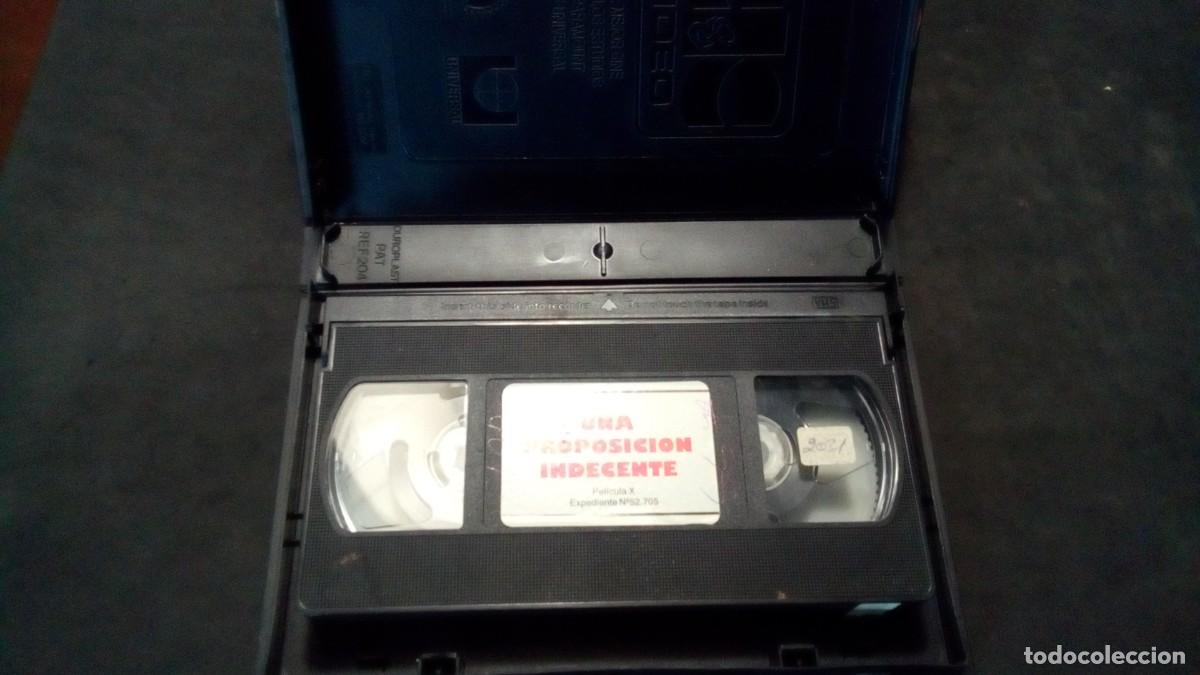 Peliculas: VHS X-UNA PROPOSICI&Oacute;N INDECENTE-SIN CAR&Aacute;TULA