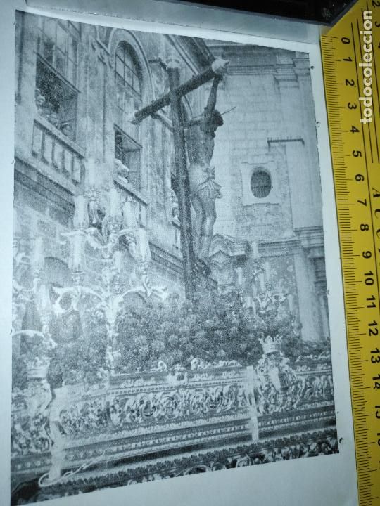 Journals: REFERENCIA A&Ntilde;OS 60S . RECORTE GRAFICO DE LA SEMANA SANTA DE CADIZ VIRGEN O CRISTO LEER