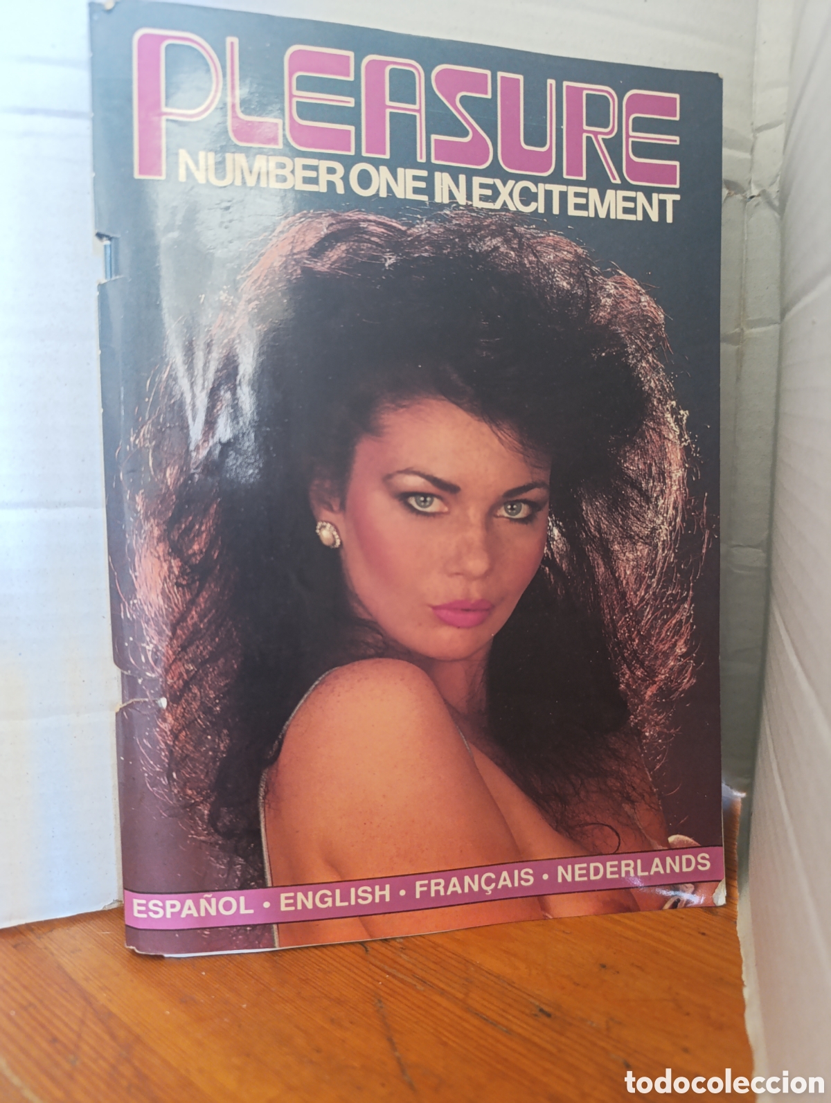 Journals: REVISTA EROTICA / &rdquo; PRIVATE &rdquo; / N&deg; 113