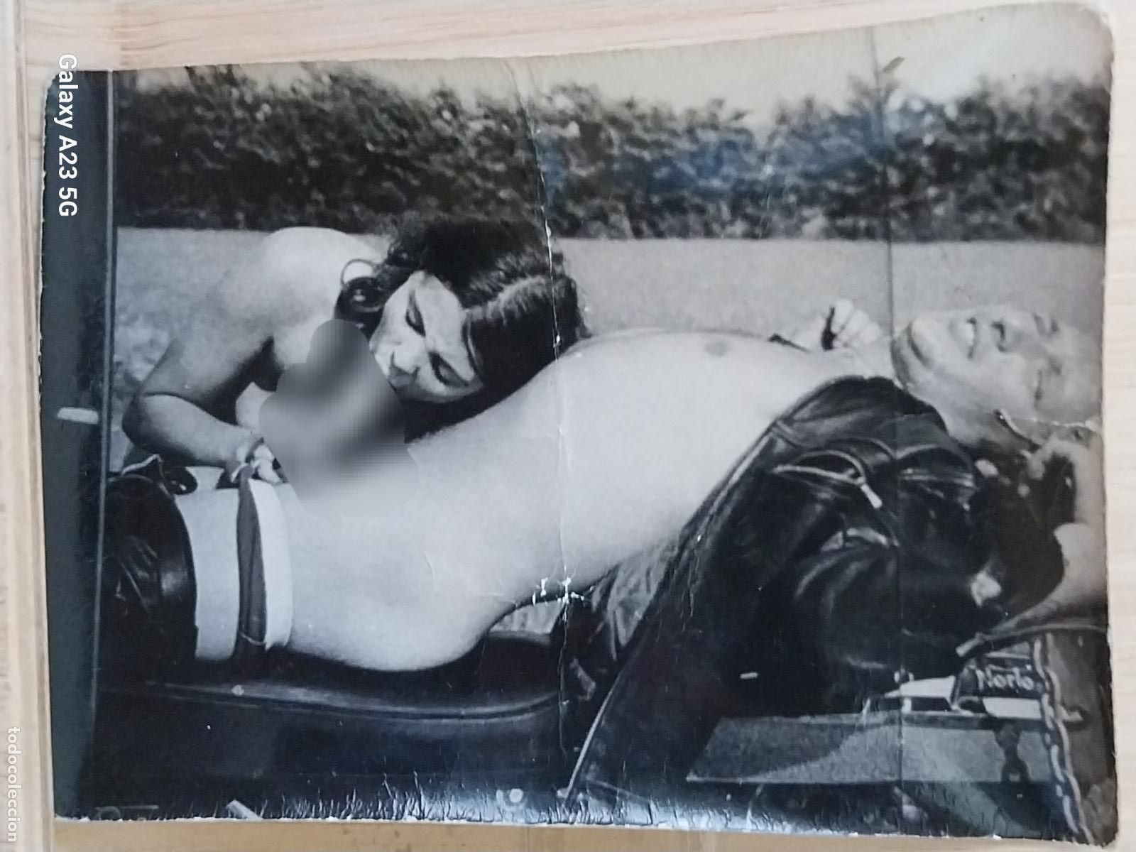 Revistas: EROTICA FOTO ORIGINAL MUJER HOMBRE TUMBADOS ESCENA 10.5X7.5CMS ADULTOS **......