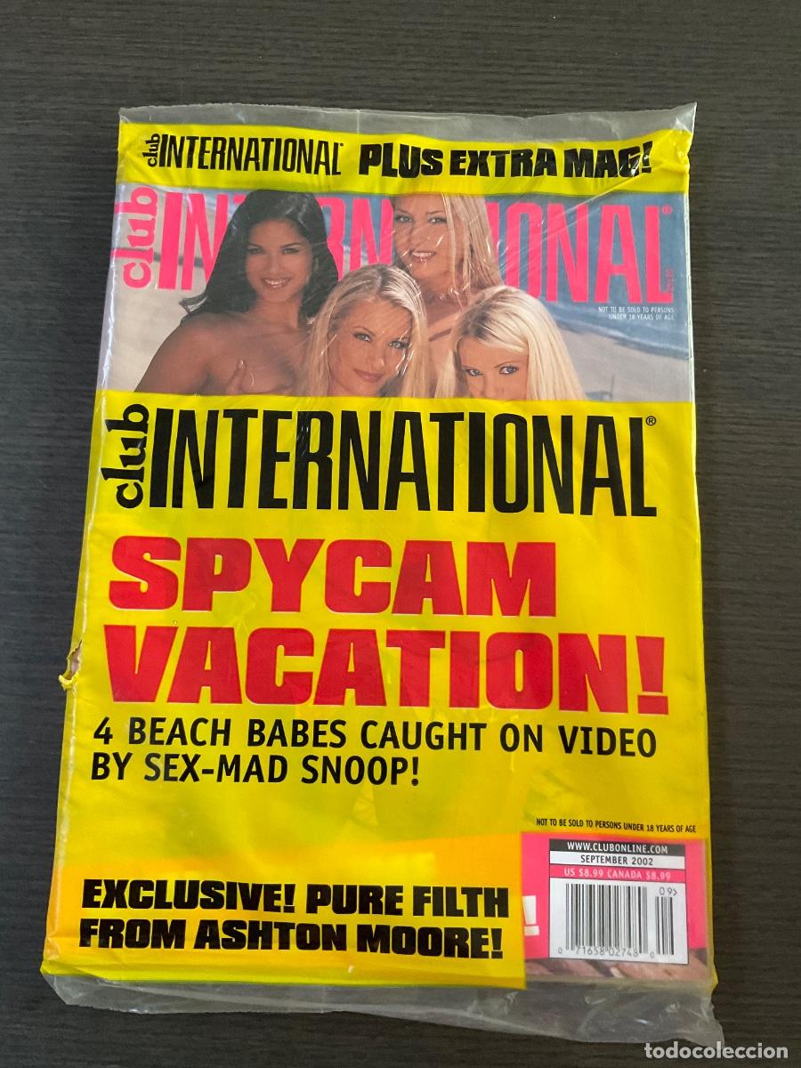 Journals: Club international us 09/2002