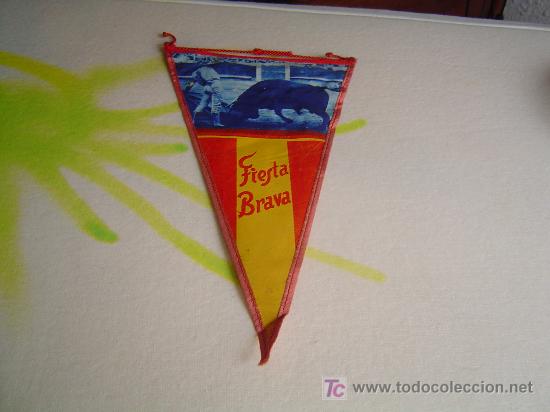 Sammlung von Wimpeln: Banderin Fiesta Brava.