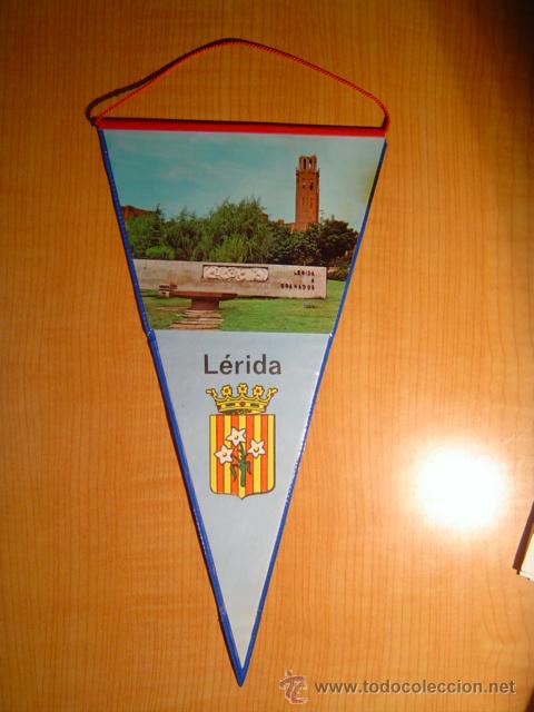 Bandierine di collezione: BANDERIN LERIDA A GRANADOS