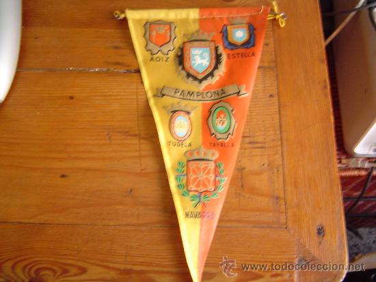 Sammlung von Wimpeln: Banderin Pamplona