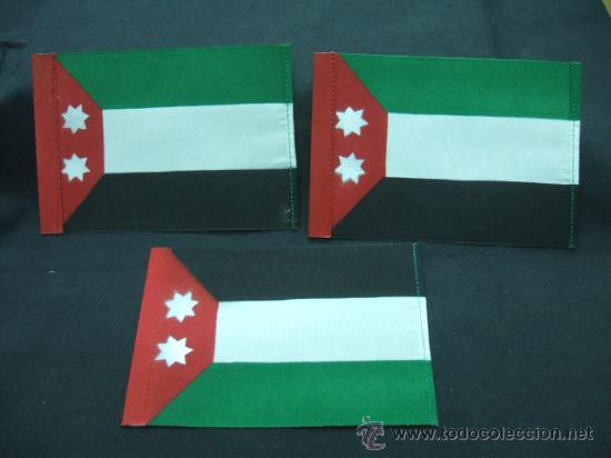 Bandierine di collezione: LOTE 3 BANDERAS DE TELA -