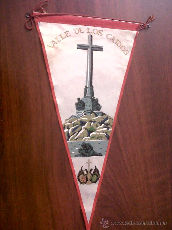 Fanions de collection: ANTIGUO BANDERIN VALLE DE LOS CAIDOS 14X28 TELA