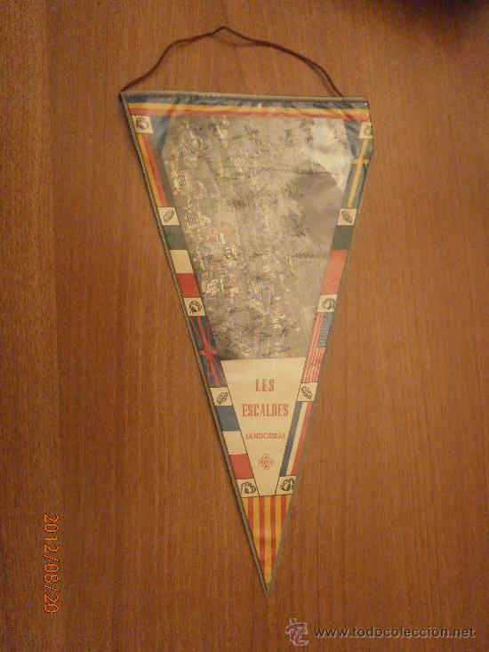 Fanions de collection: BANDERIN DE LES ESCALDES - / ANDORRA /