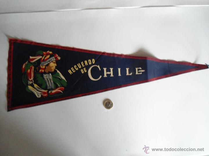 Banderines de colecci&oacute;n: BANDERIN DE SEDA DE RECUERDOS DE CHILE 53 CENTIMETROS