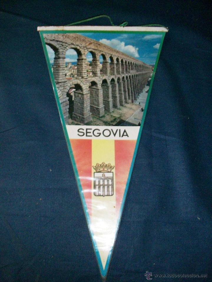 Collection pennants: BANDERIN SEGOVIA