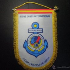 Banderines de colección: BANDERIN CLUB DE LEONES DE TORREMOLINOS - LIONS CLUB