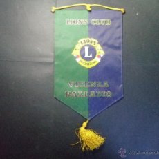 Banderines de colección: BANDERIN CLUB DE LEONES VICENZA PALLADIO - LIONS CLUB
