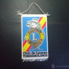 Banderines de colección: BANDERIN CLUB DE LEONES TORREMOLINOS - LIONS CLUB