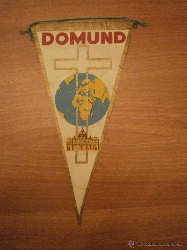 Collection pennants: BANDERIN. DOMUND
