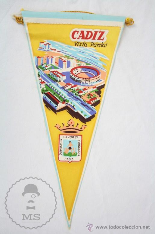 Fanions de collection: Bander&iacute;n de Tela, A&ntilde;os 60-70 - C&aacute;diz, Vista Parcial - Medidas 27,5 x 14 Cm