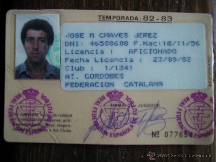 Banderines de colecci&oacute;n: CARNET LICENCIA FEDERACION ESPA&Ntilde;OLA DE FUTBOL CLUB AT CORDOBES 1982 1983 FEDERACION CATALANA
