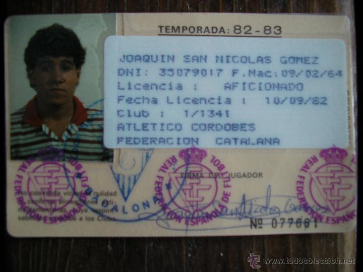 Banderines de colecci&oacute;n: CARNET LICENCIA FEDERACION ESPA&Ntilde;OLA DE FUTBOL CLUB AT CORDOBES 1982 1983 FEDERACION CATALANA