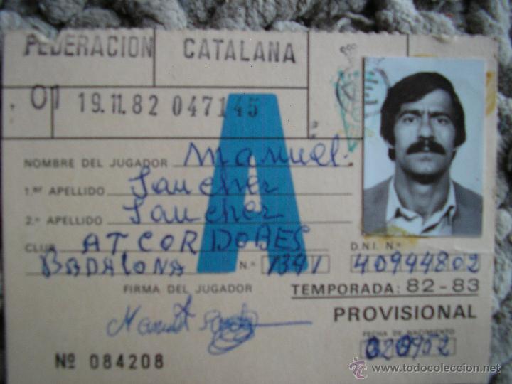 Banderines de colecci&oacute;n: CARNET LICENCIA FEDERACION ESPA&Ntilde;OLA DE FUTBOL CLUB AT CORDOBES 1982 1983 FEDERACION CATALANA