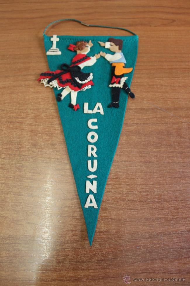 Fanions de collection: BONITO BANDERIN DE LA CORU&Ntilde;A. a&ntilde;os 50-60