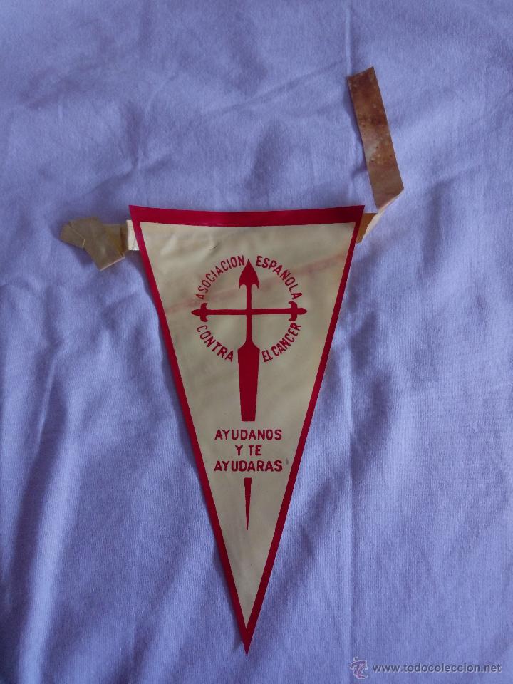 Collection pennants: BANDER&Iacute;N ASOCIACI&Oacute;N ESPA&Ntilde;OLA CONTRA EL C&Aacute;NCER (AMARILLO-ROJO)
