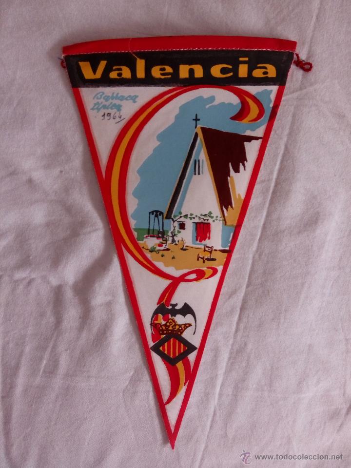 Collection pennants: BANDER&Iacute;N LONA VALENCIA BARRACA T&Iacute;PICA A&Ntilde;OS 60