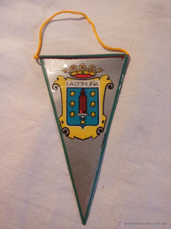 Collection pennants: BANDER&Iacute;N MINI PLASTIFICADO ESCUDO MUNICIPAL DE LA CORU&Ntilde;A