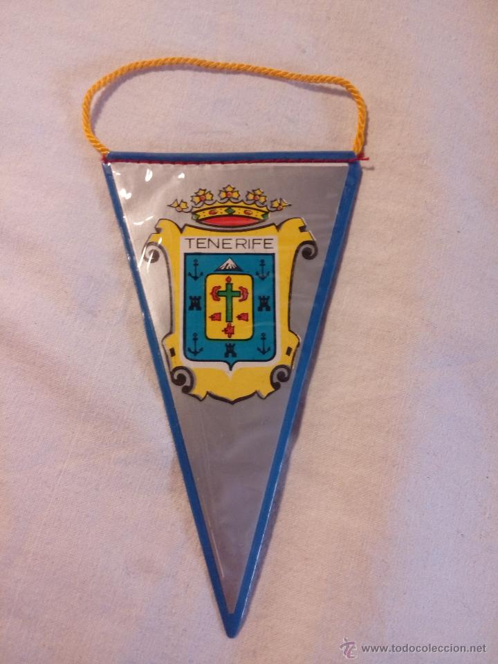 Collection pennants: BANDER&Iacute;N MINI PLASTIFICADO ESCUDO MUNICIPAL DE TENERIFE