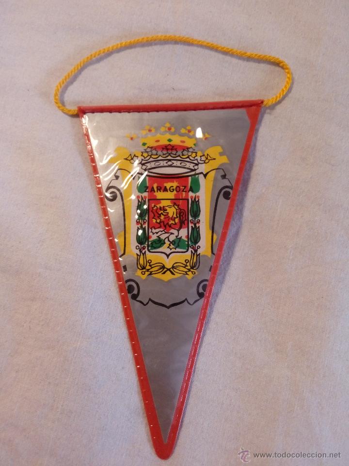 Collection pennants: BANDER&Iacute;N MINI PLASTIFICADO ESCUDO MUNICIPAL DE ZARAGOZA