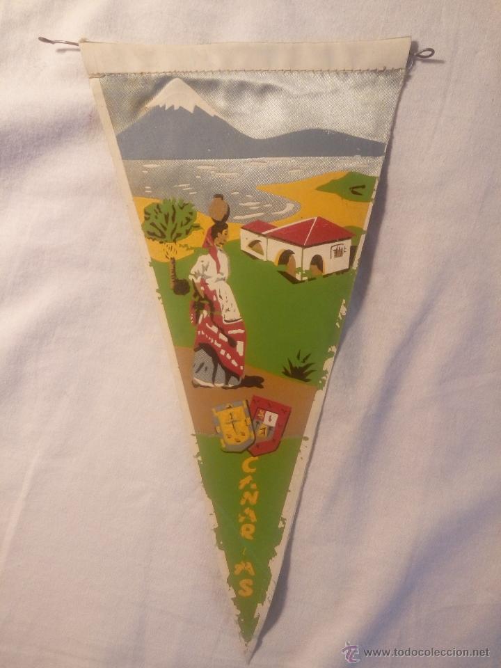 Collection pennants: BANDER&Iacute;N LONA CANARIAS