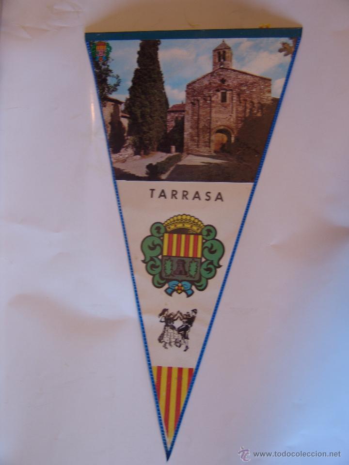 Sammlung von Wimpeln: BANDERIN DE TARRASA A&Ntilde;OS 60-70