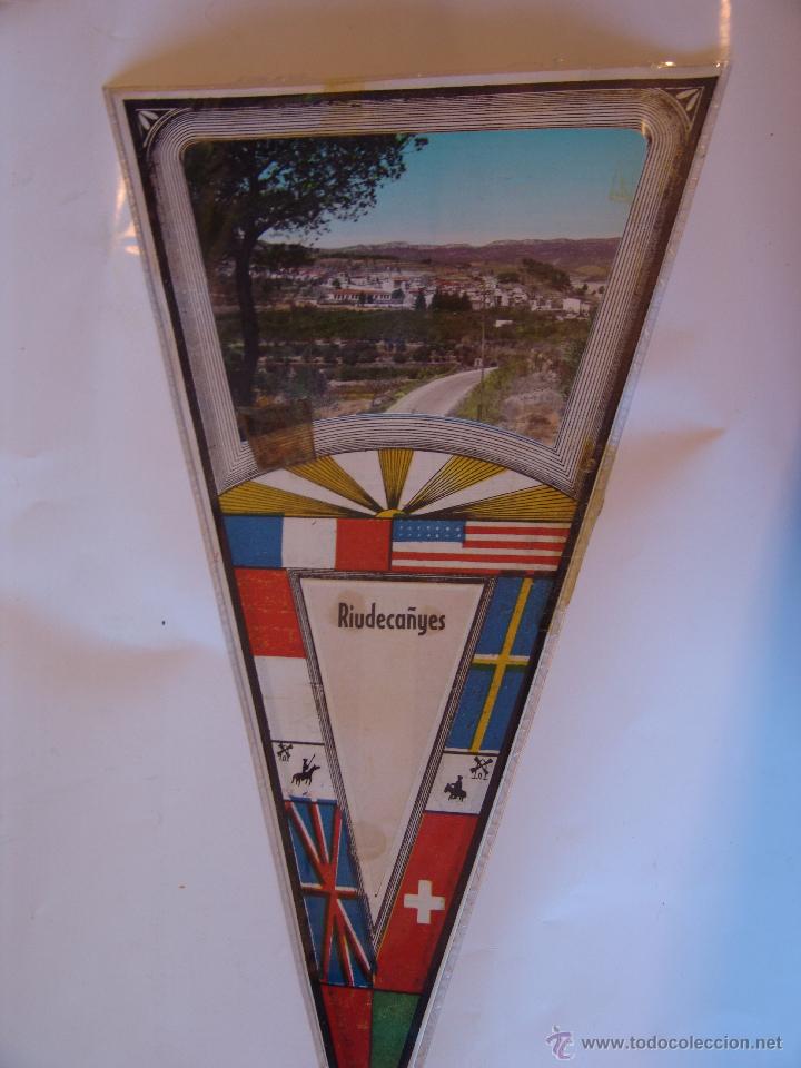 Bandierine di collezione: BANDERIN DE RIUDECANYES A&Ntilde;OS 60-70