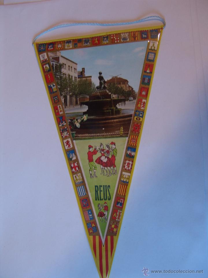 Bandierine di collezione: BANDERIN DE REUS A&Ntilde;OS 60-70