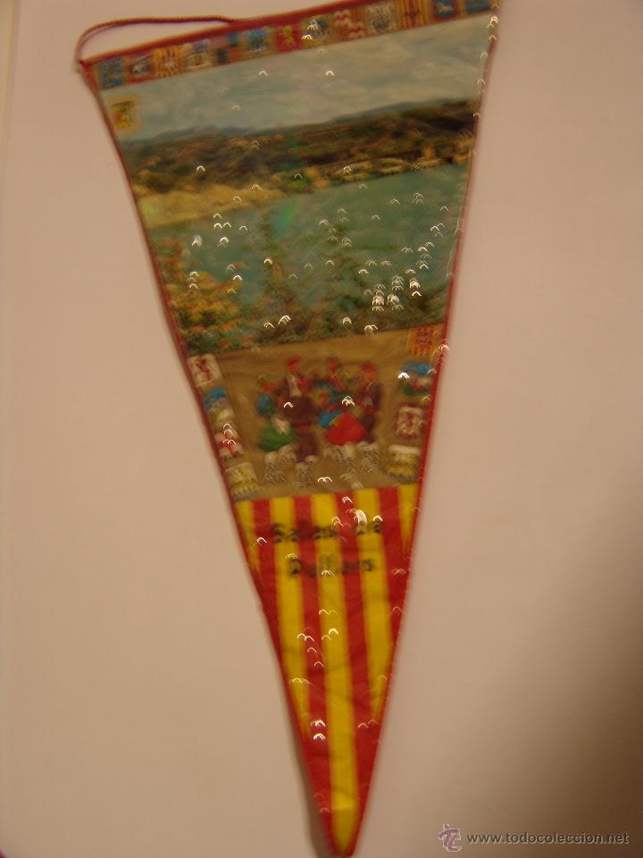 Collection pennants: BANDERIN DE SALAS DEL PALLARS A&Ntilde;OS 60-70